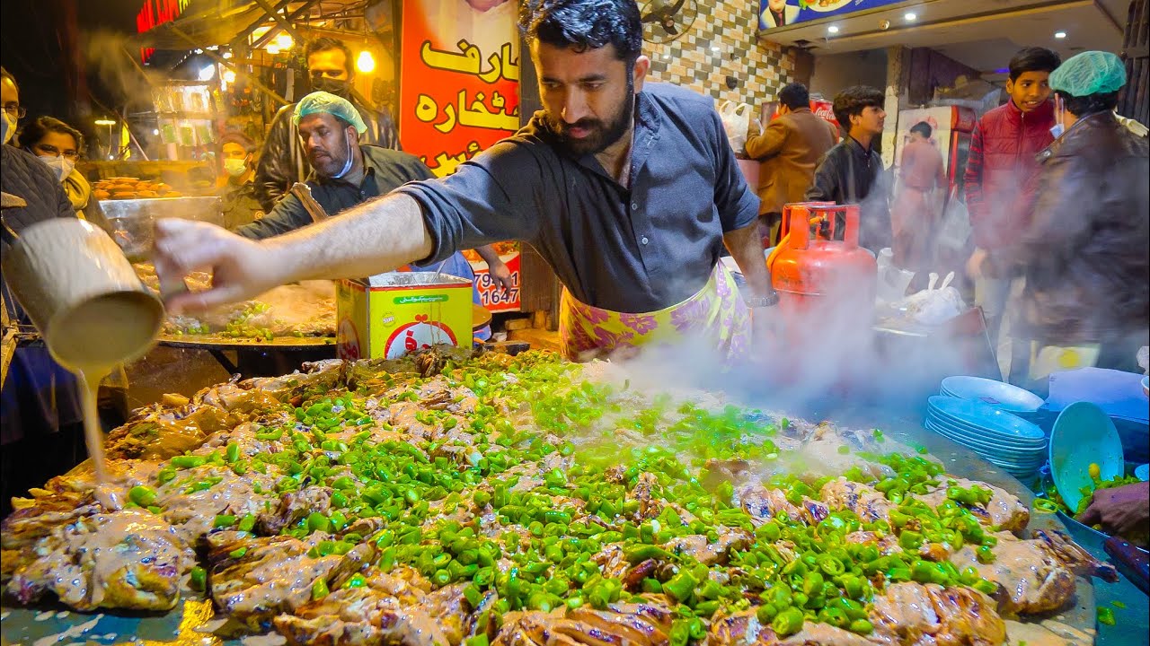 Food streets of Pakistan.jpg