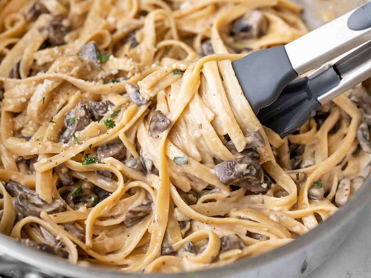 One-Pot Creamy Mushroom Pasta.jpg