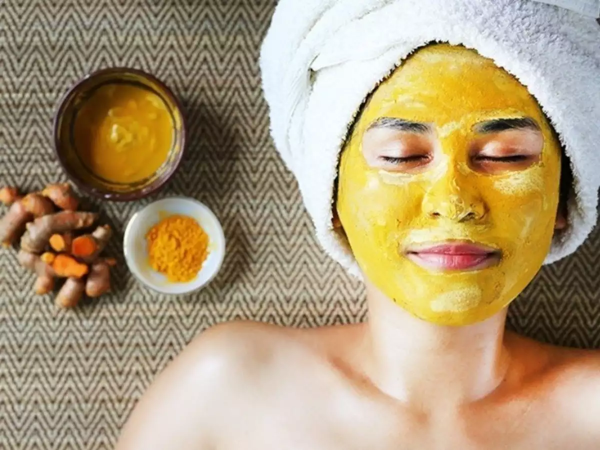 Use Turmeric In A Face Mask.webp