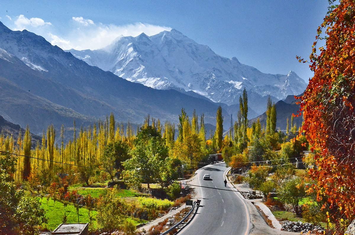 hunza valley.jpg